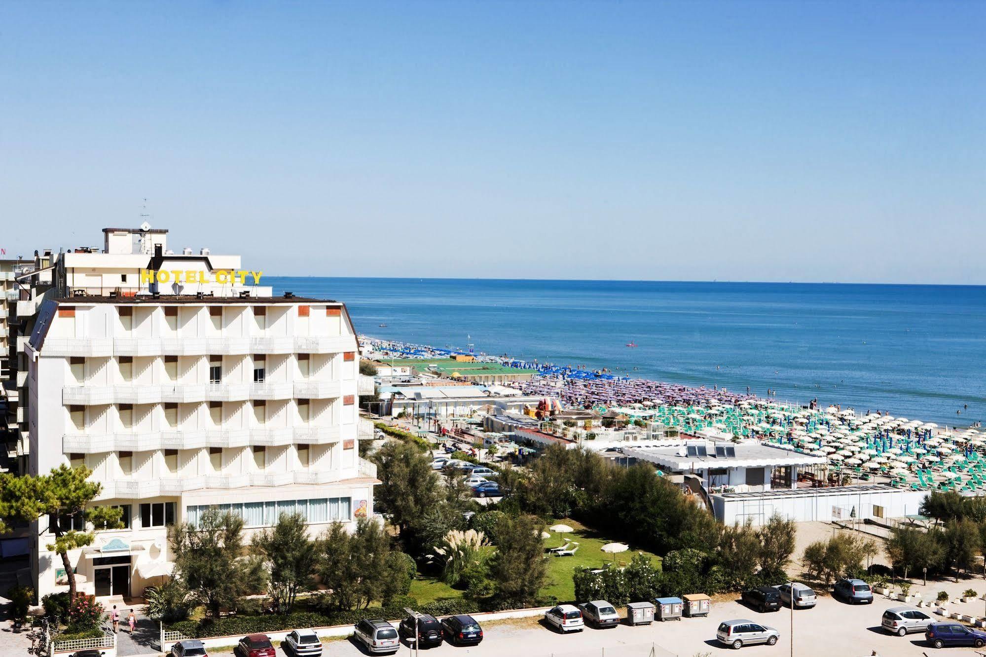 Hotel City 3*